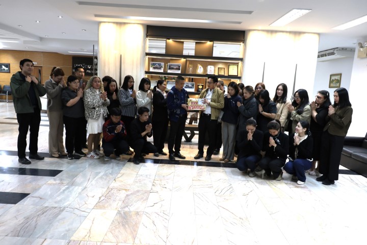 สำนักงานอธิการบดี ม.นครพนมเข้าพบสวัสดีปีใหม่อธิการบดีมหาวิทยาลัยนครพนม