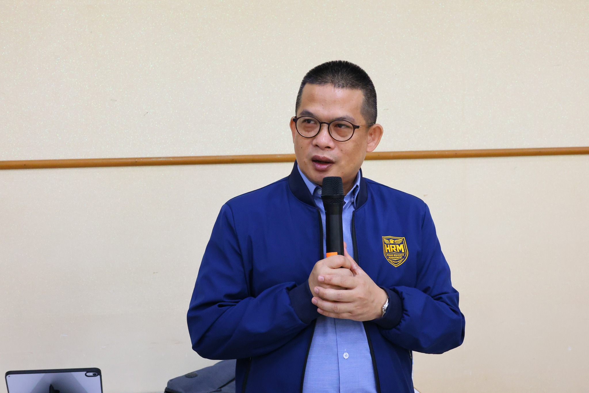 กองบริหารทรัพยากรมนุษย์ สนง.อธิการบดี มหาวิทยาลัยนครพนม จัดโครงการปฐมนิเทศบุคลากรที่บรรจุใหม่ ครั้งที่ 1/2569