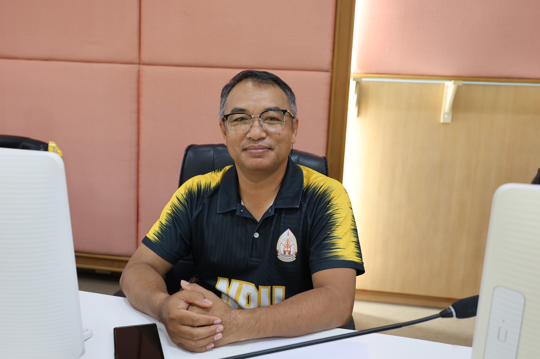 ม.นครพนม ประชุมคณะกรรมการเตรียมความพร้อมเข้าร่วมการแข่งขันกีฬาบุคลากรมหาวิทยาลัยแห่งประเทศไทย ครั้งที่ 42