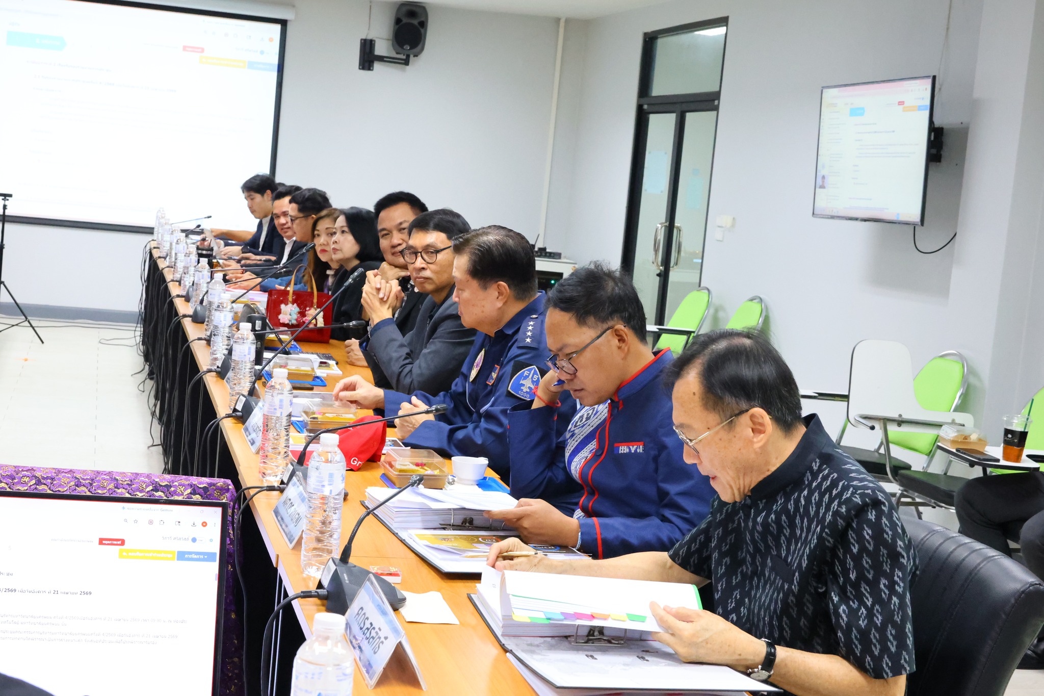 ม.นครพนม จัดประชุมคณะกรรมการบริหารมหาวิทยาลัย ครั้งที่ 5/2569
