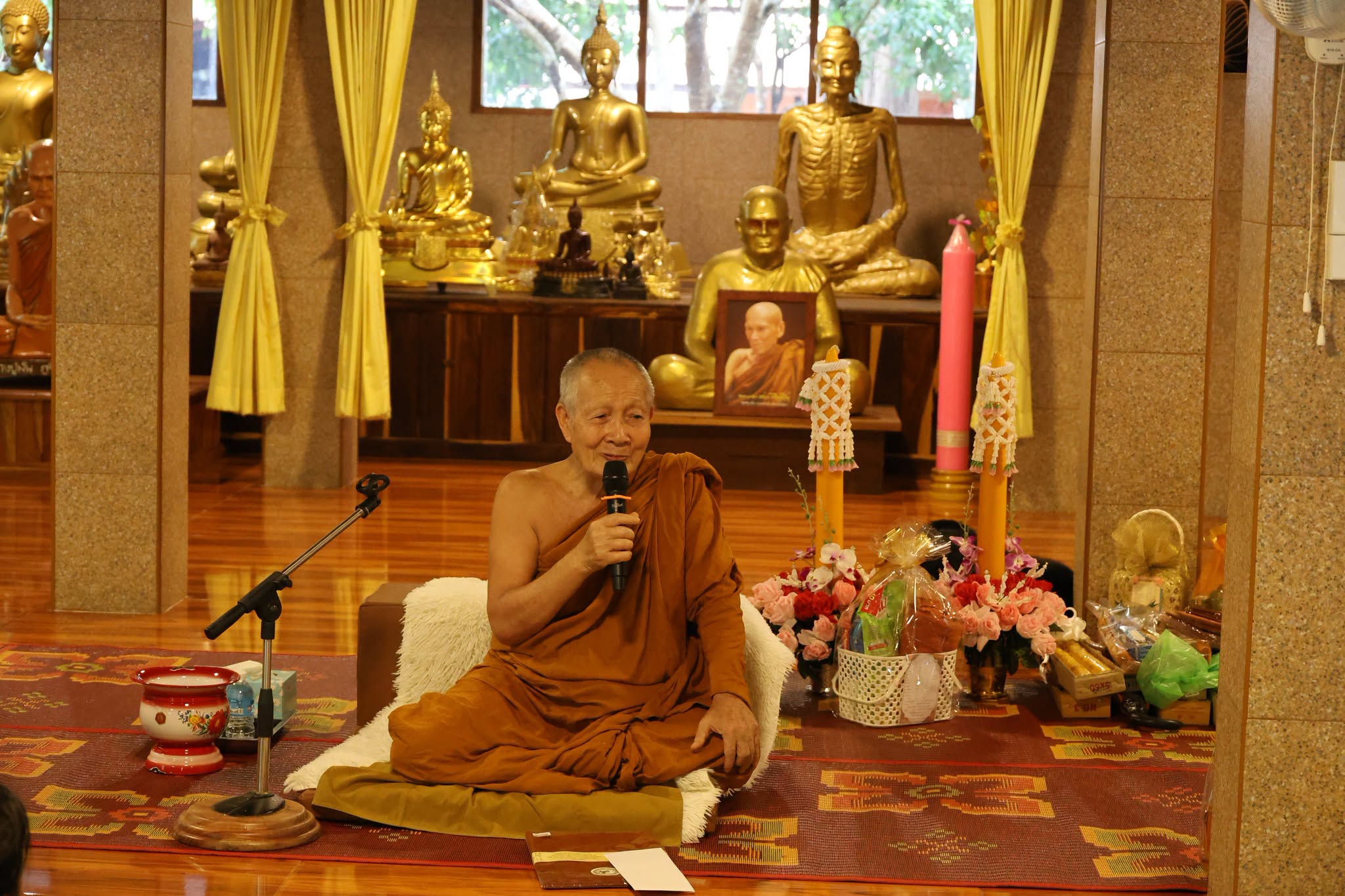 สนง.อธิการบดี ม.นครพนม ร่วมทำบุญวันอาสาฬหบูชาและวันเข้าพรรษา ประจำปี 2569