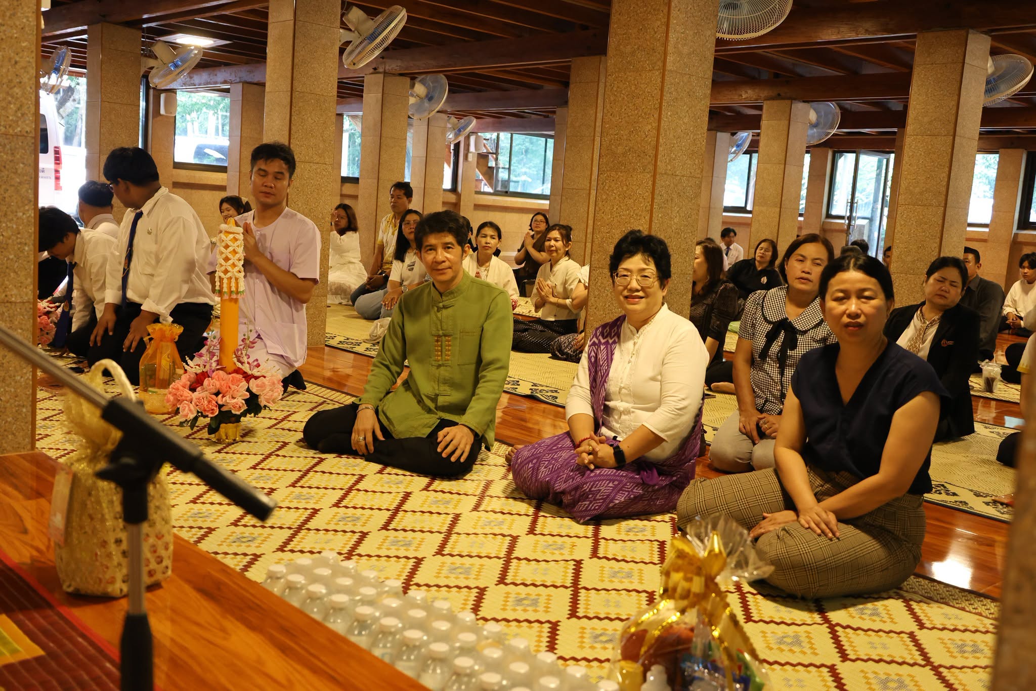 สนง.อธิการบดี ม.นครพนม ร่วมทำบุญวันอาสาฬหบูชาและวันเข้าพรรษา ประจำปี 2569