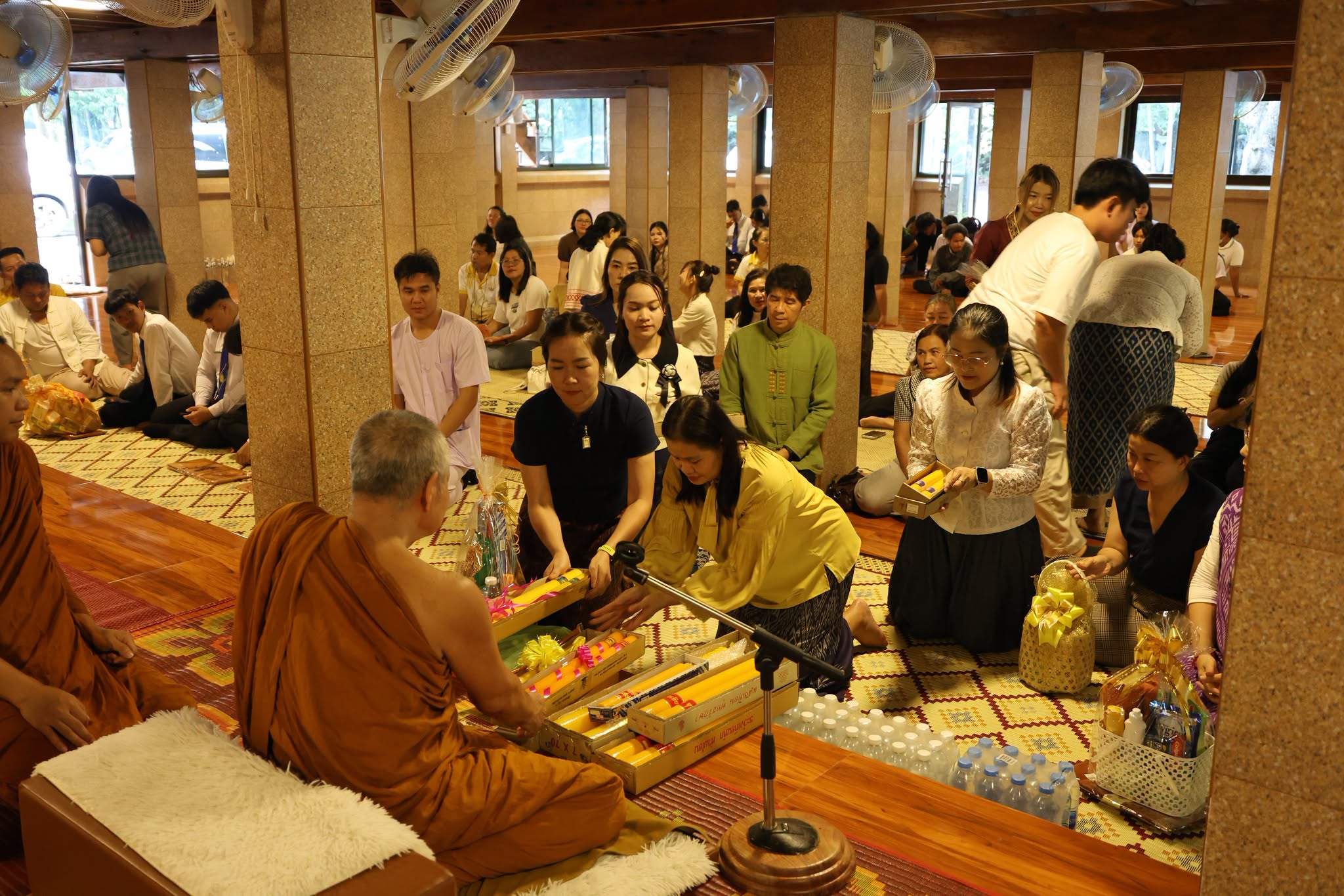 สนง.อธิการบดี ม.นครพนม ร่วมทำบุญวันอาสาฬหบูชาและวันเข้าพรรษา ประจำปี 2569