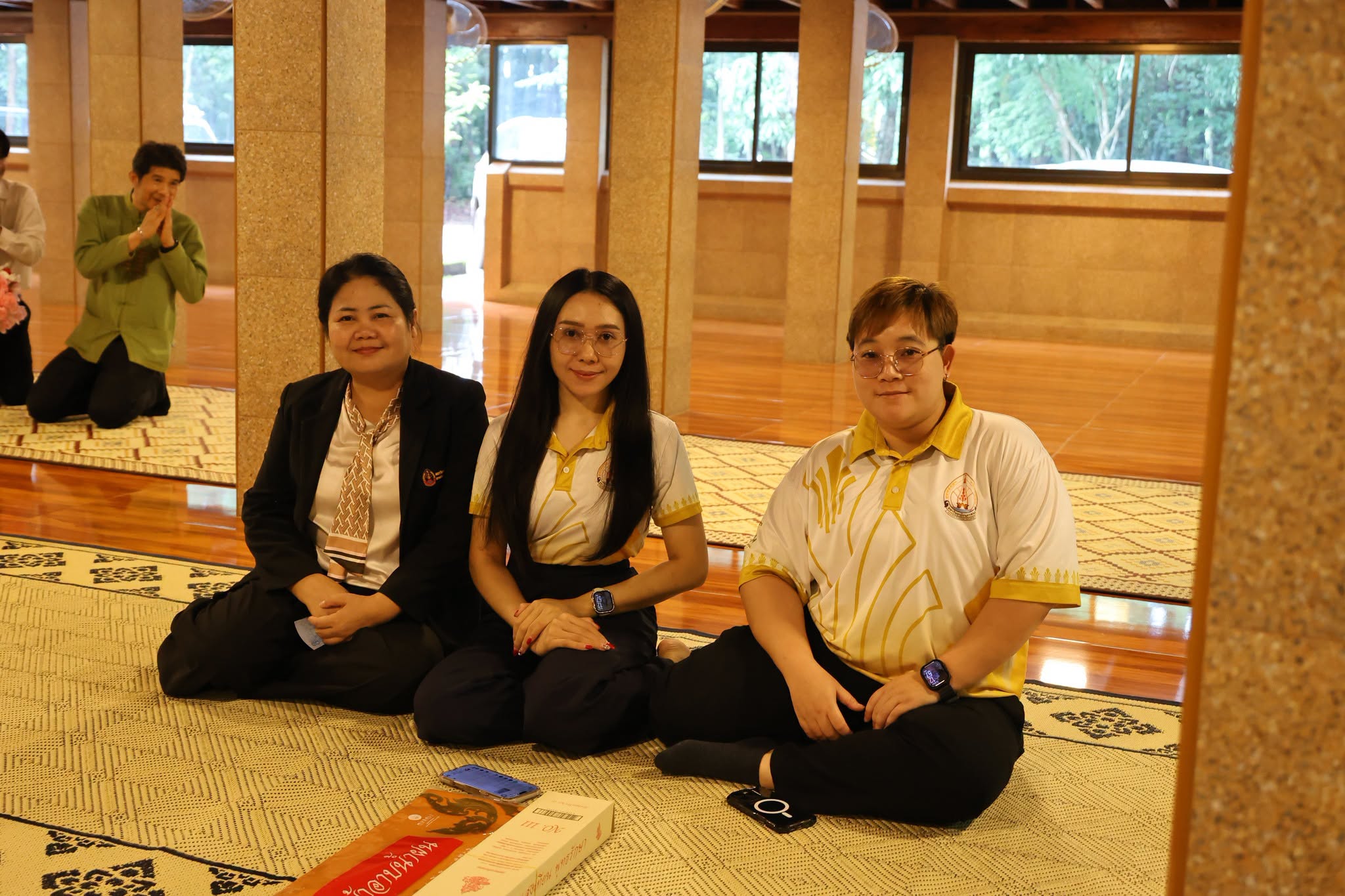 สนง.อธิการบดี ม.นครพนม ร่วมทำบุญวันอาสาฬหบูชาและวันเข้าพรรษา ประจำปี 2569